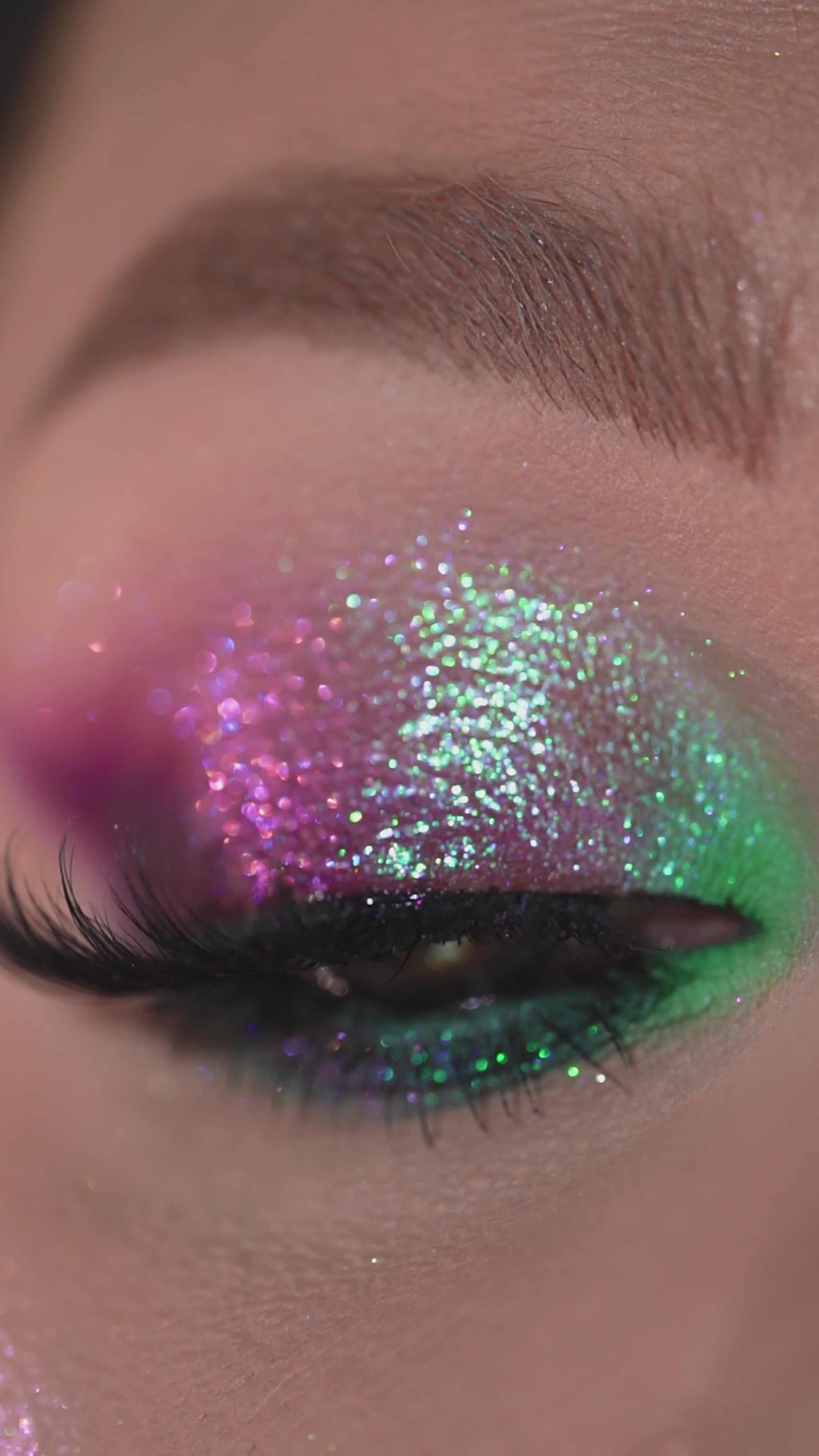 Video laden: Coalescence BBB X Noopur Makeup