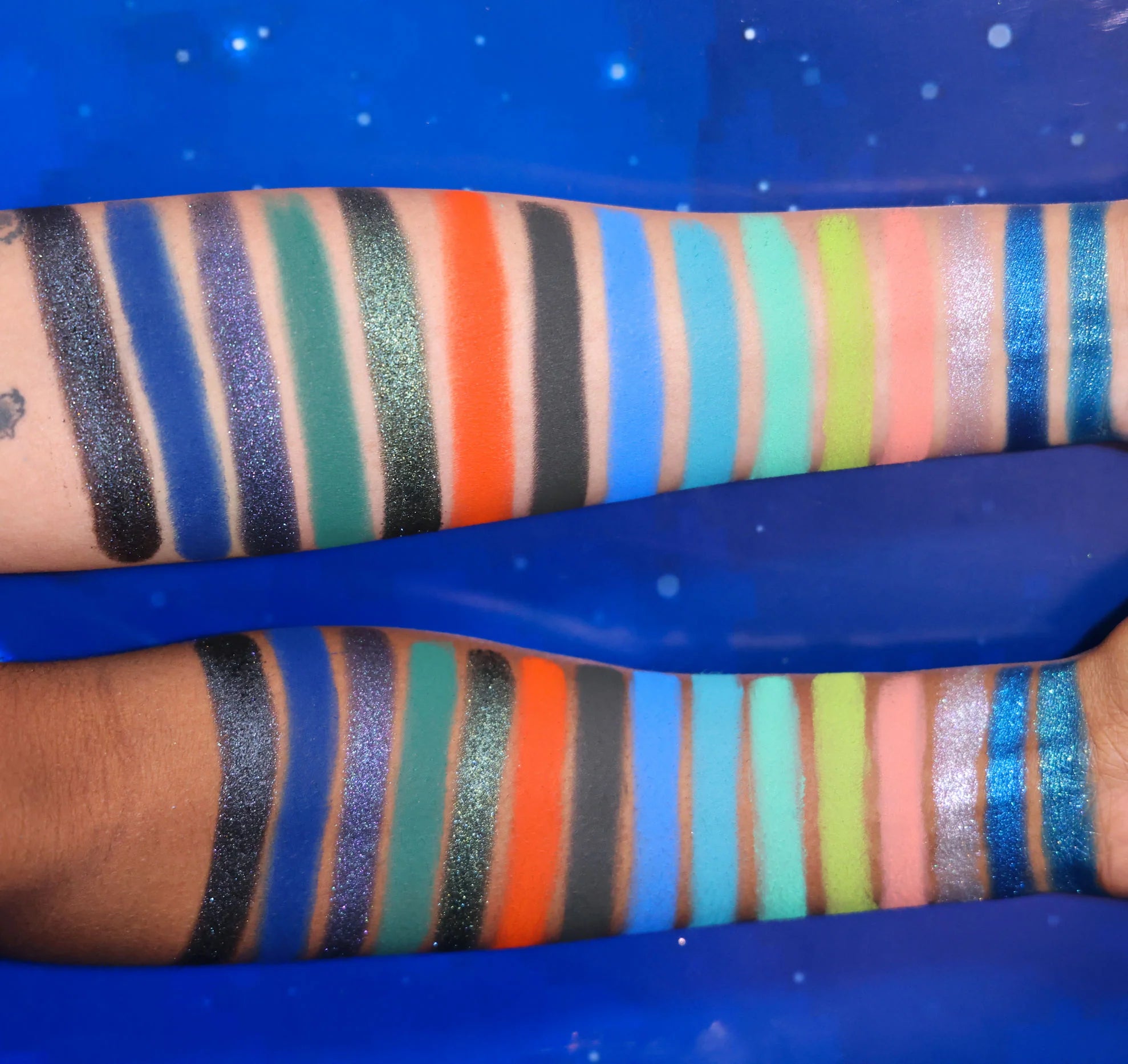 RICK & MORTY 30 COLOR PALETTE